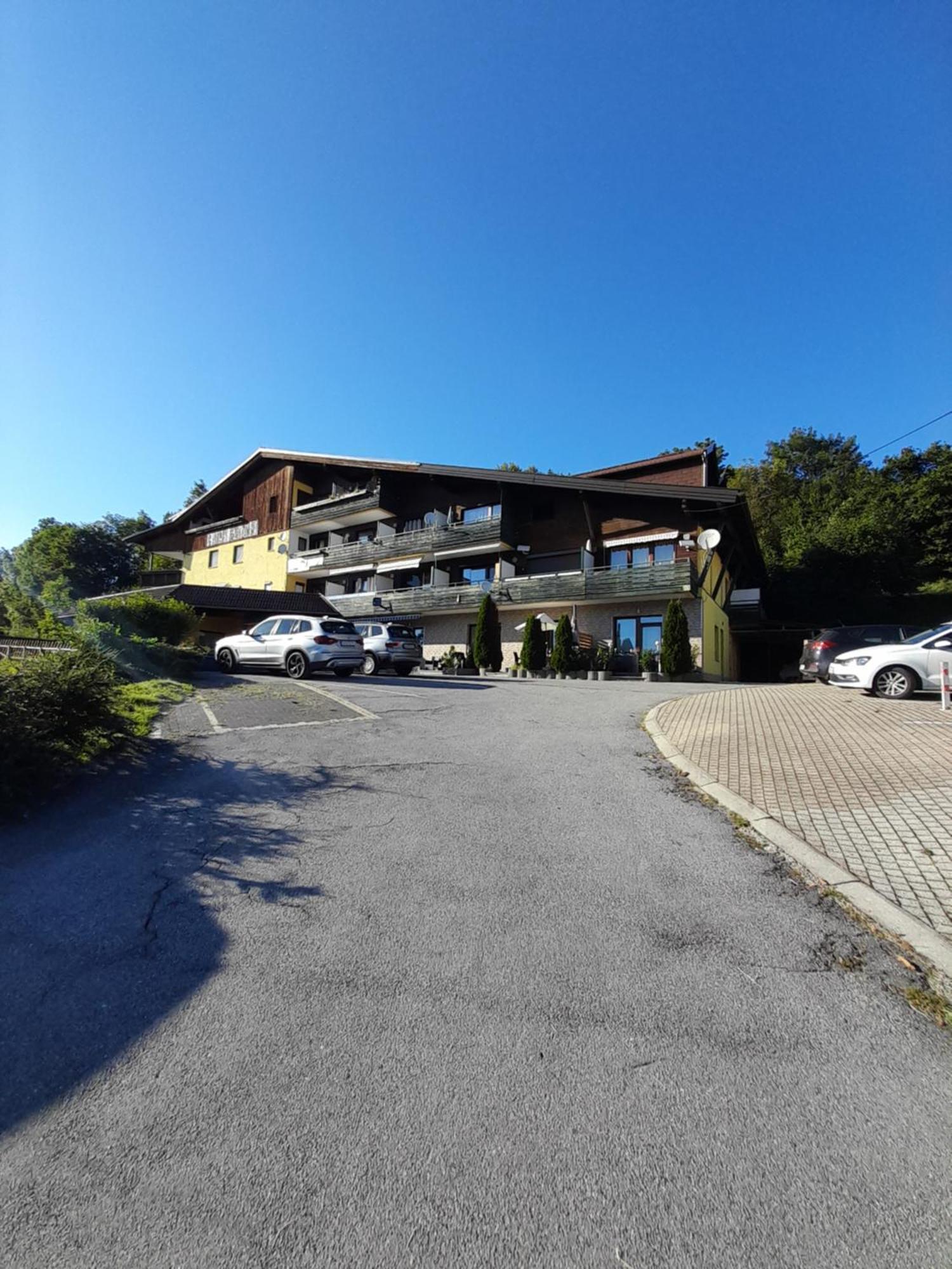 2-Zimmer-Wohnung In Schiefling Am Woerthersee Exterior foto
